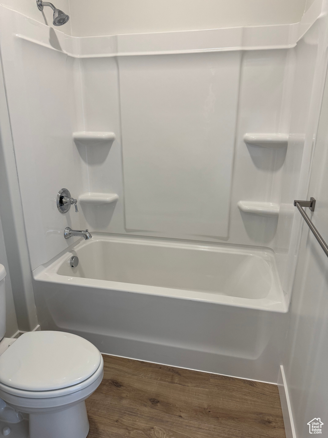 1600 PARK AVE - Residential