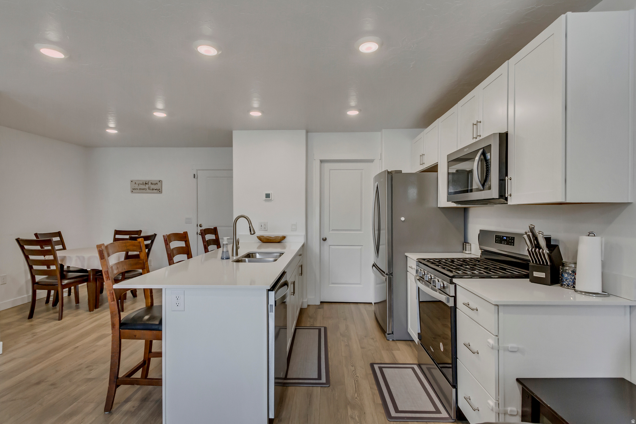 SUMMIT RIDGE TOWNS - Residential