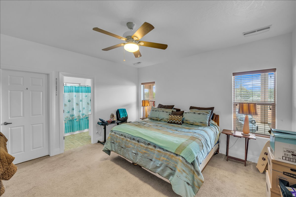 OLD FARMS 2 - Residential