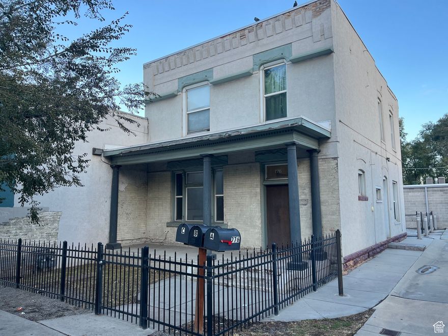 Downtown Tri-plex. Close to transportation, U of U, restaurants and shopping. Remodeled unit. This unit has one parking space in the rear parking area of the building. Please park on 800 west when viewing this property.  On site coin operated laundry.  Deposit Special! Deposit lowered to $650.00! Key can be obtained at Miller & Company office. Sorry, no pets. Square footage is approximate. Tenant to verify all information.  **Tenant pays Gas, Elect and flat $ 30.00 per month for water, sewer and garbage fees.**