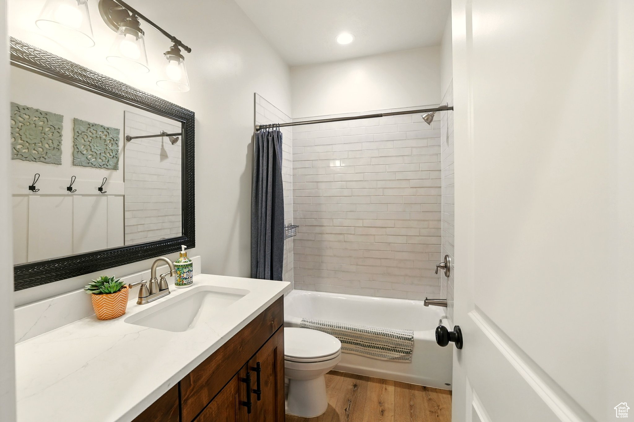 Garland, Utah 84312, United States, 3 Bedrooms Bedrooms, ,2 BathroomsBathrooms,Residential,Active,182197