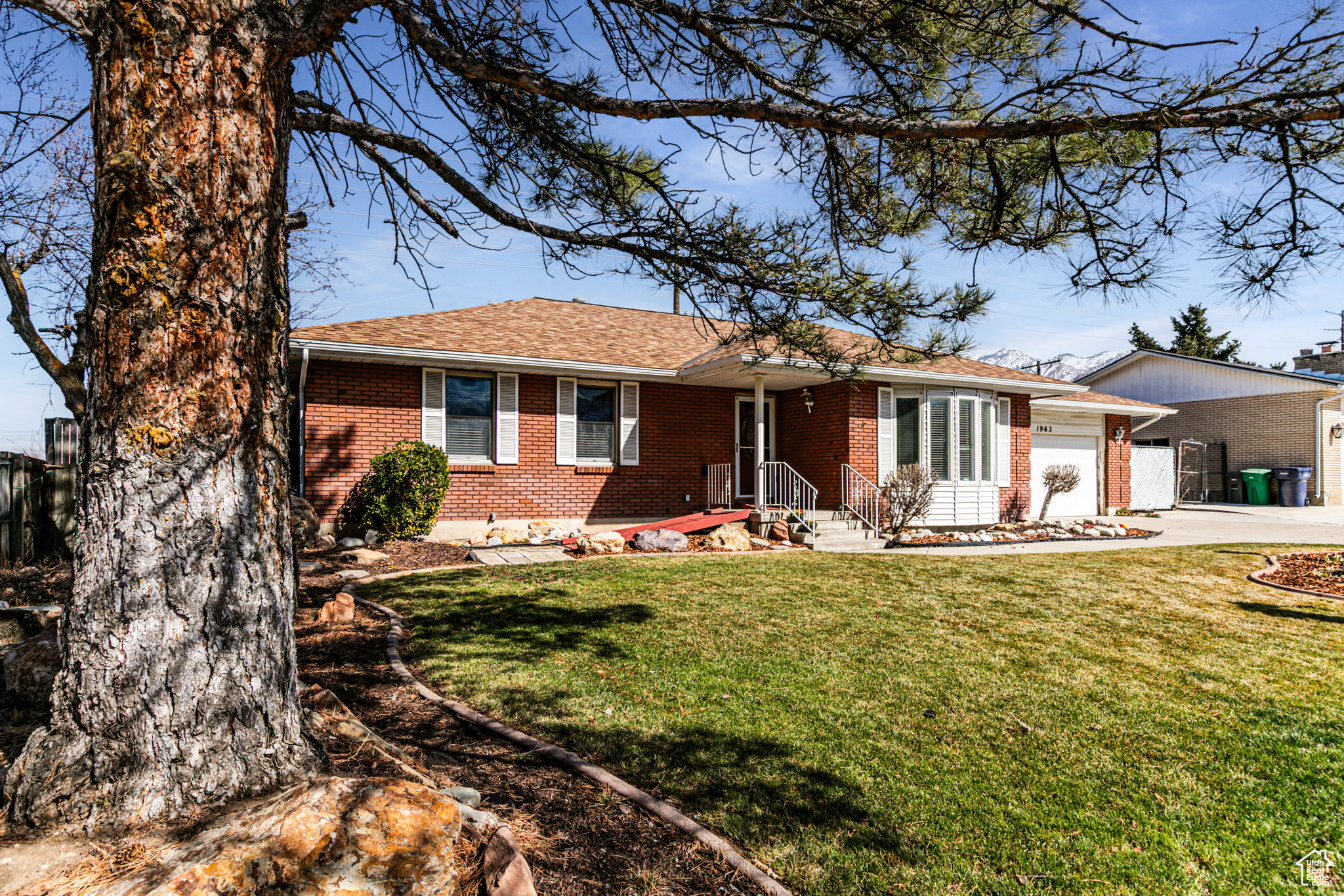 1963 E Rio Way, Sandy, Utah image 3