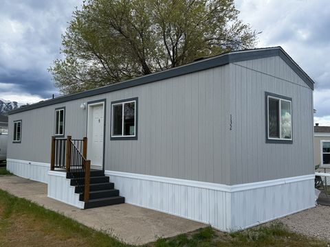 132 BARRINGTON WAY Layton UT 84041