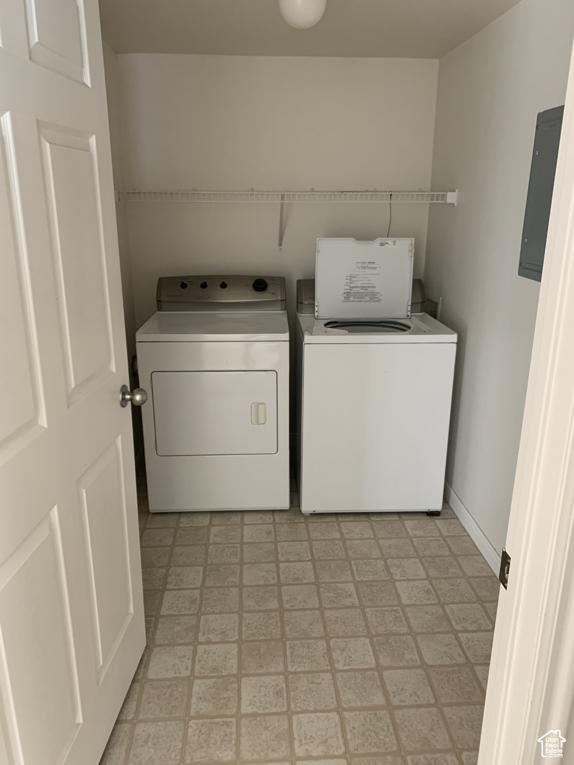 HILLCREST CONDOS - Residential