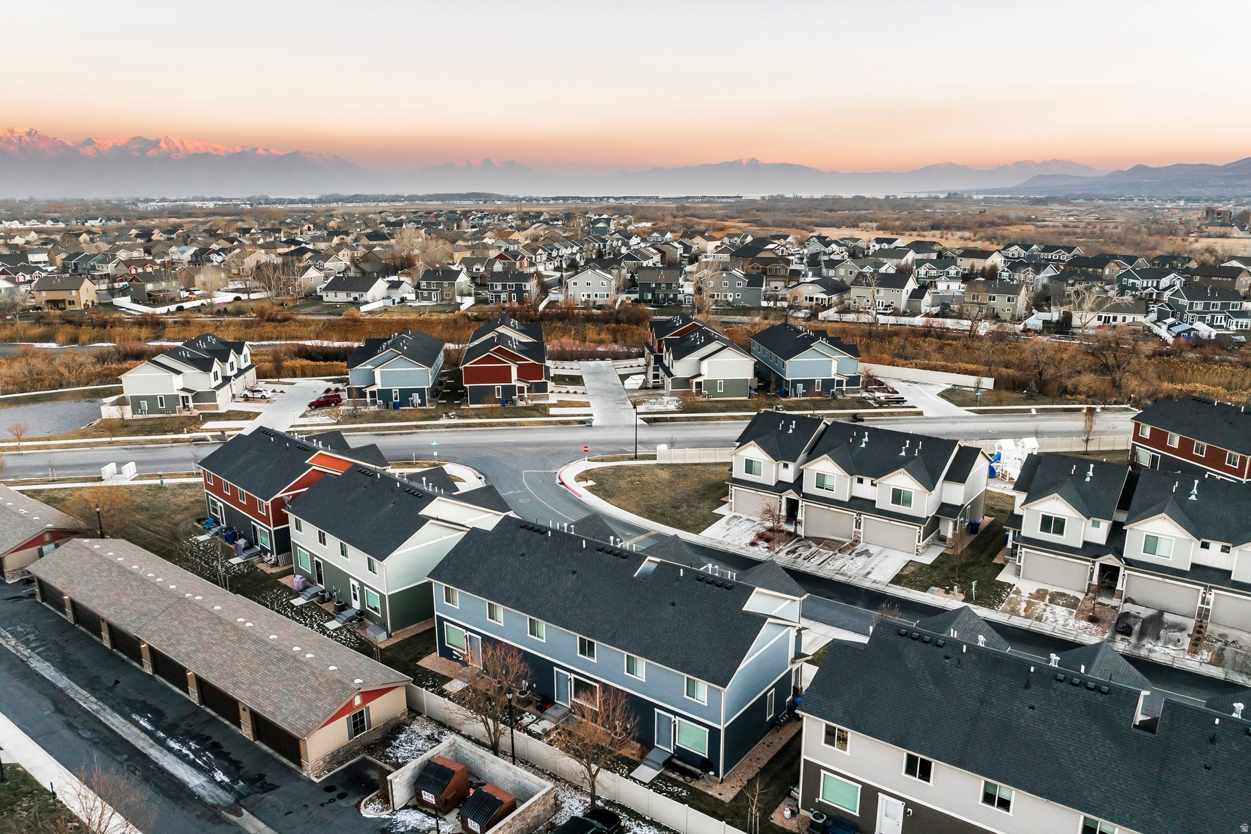 RIVERBEND TOWNHOMES - Residential