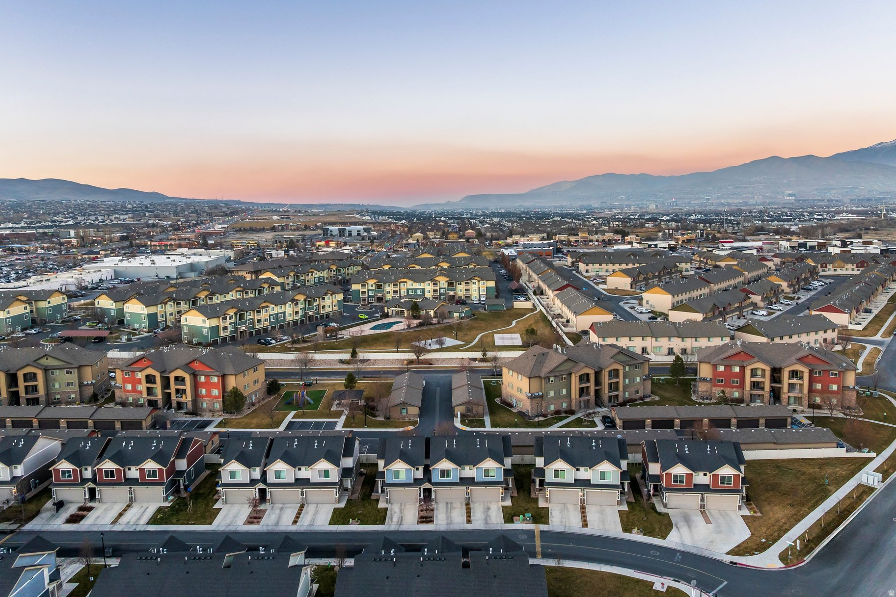 RIVERBEND TOWNHOMES - Residential