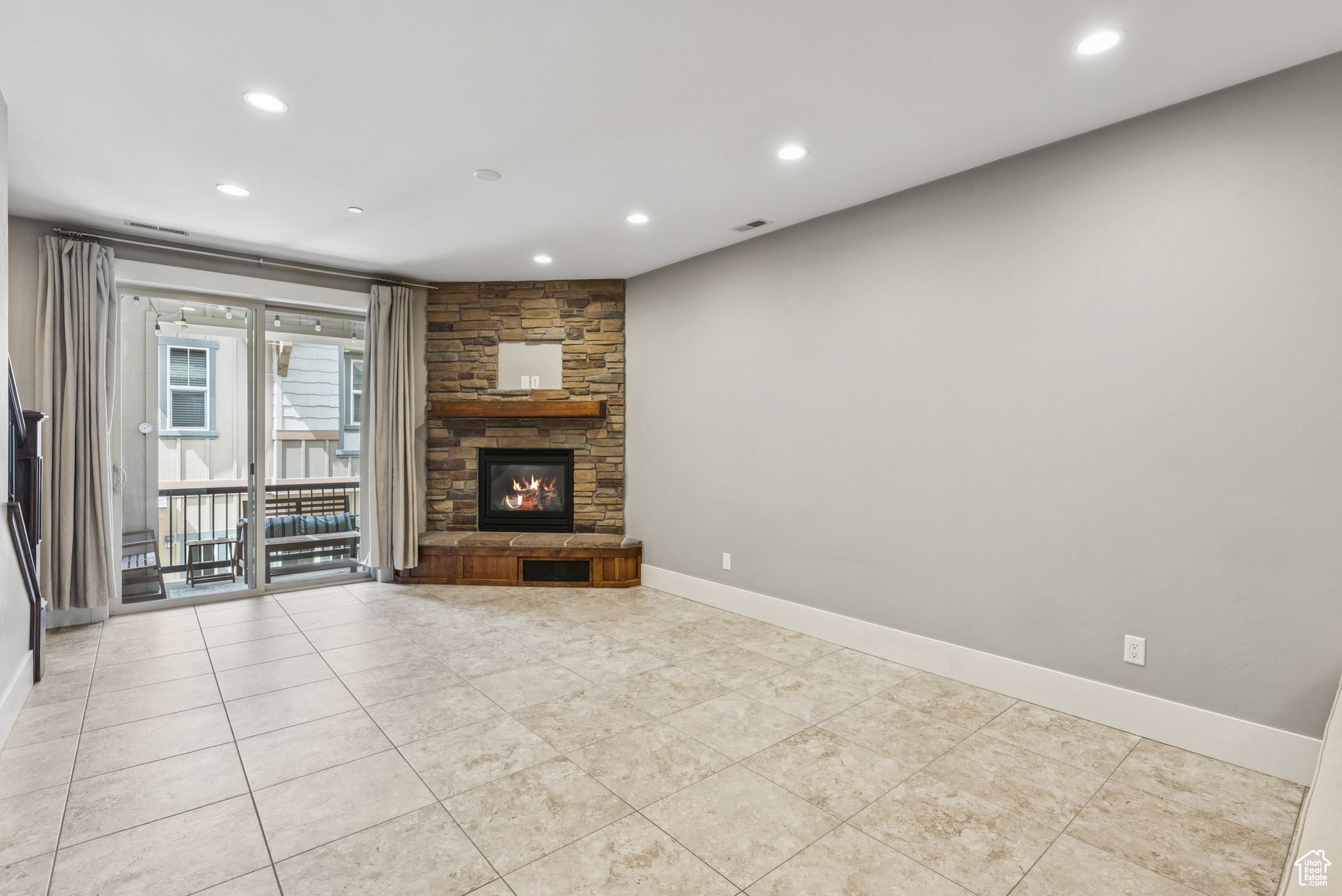 PARK'S EDGE - Residential