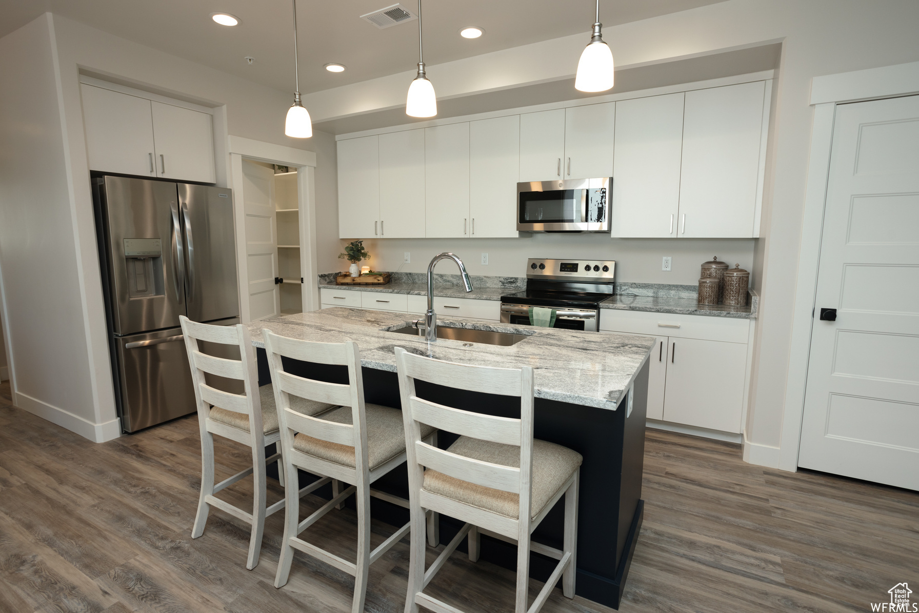 CASTLE ROCK - Residential