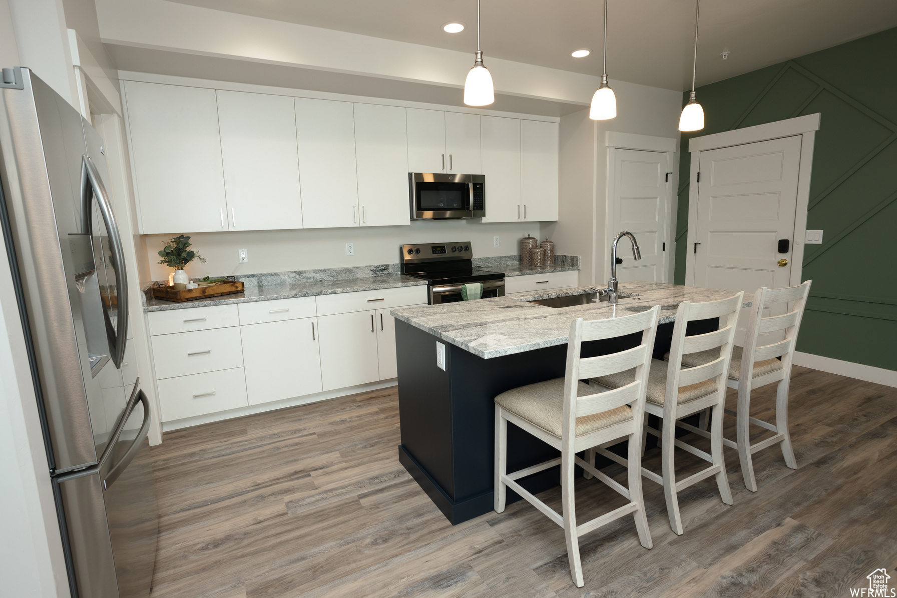 CASTLE ROCK - Residential