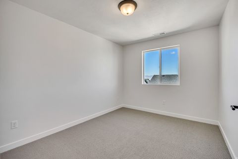 Tiny photo for 6713 S QUARTER CREEK DR W #245, West Jordan, UT 84081 (MLS # 2121151)