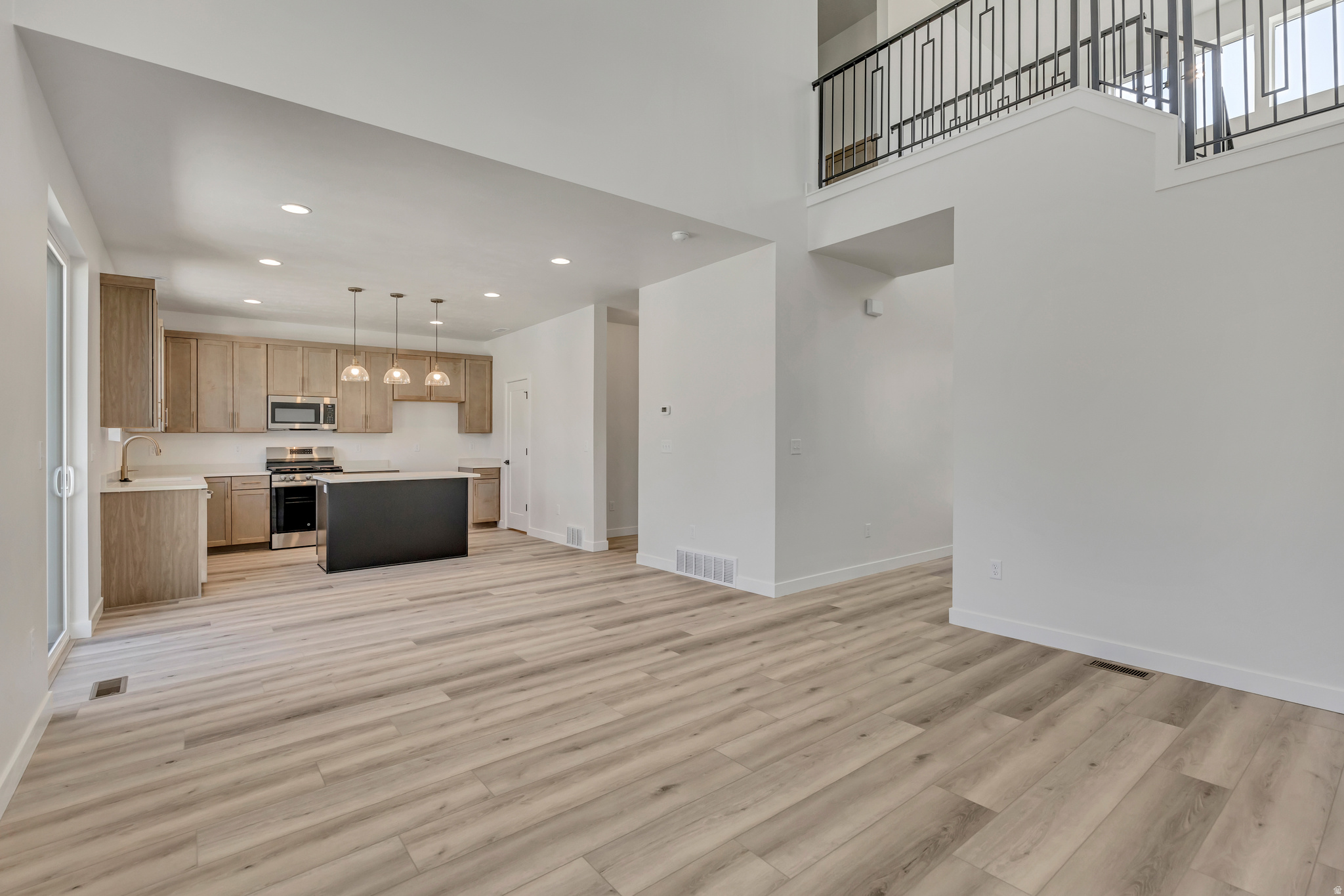 BOULDER AT SKY RANCH - Residential