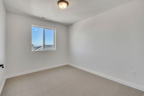 Tiny photo for 6713 S QUARTER CREEK DR W #245, West Jordan, UT 84081 (MLS # 2121151)