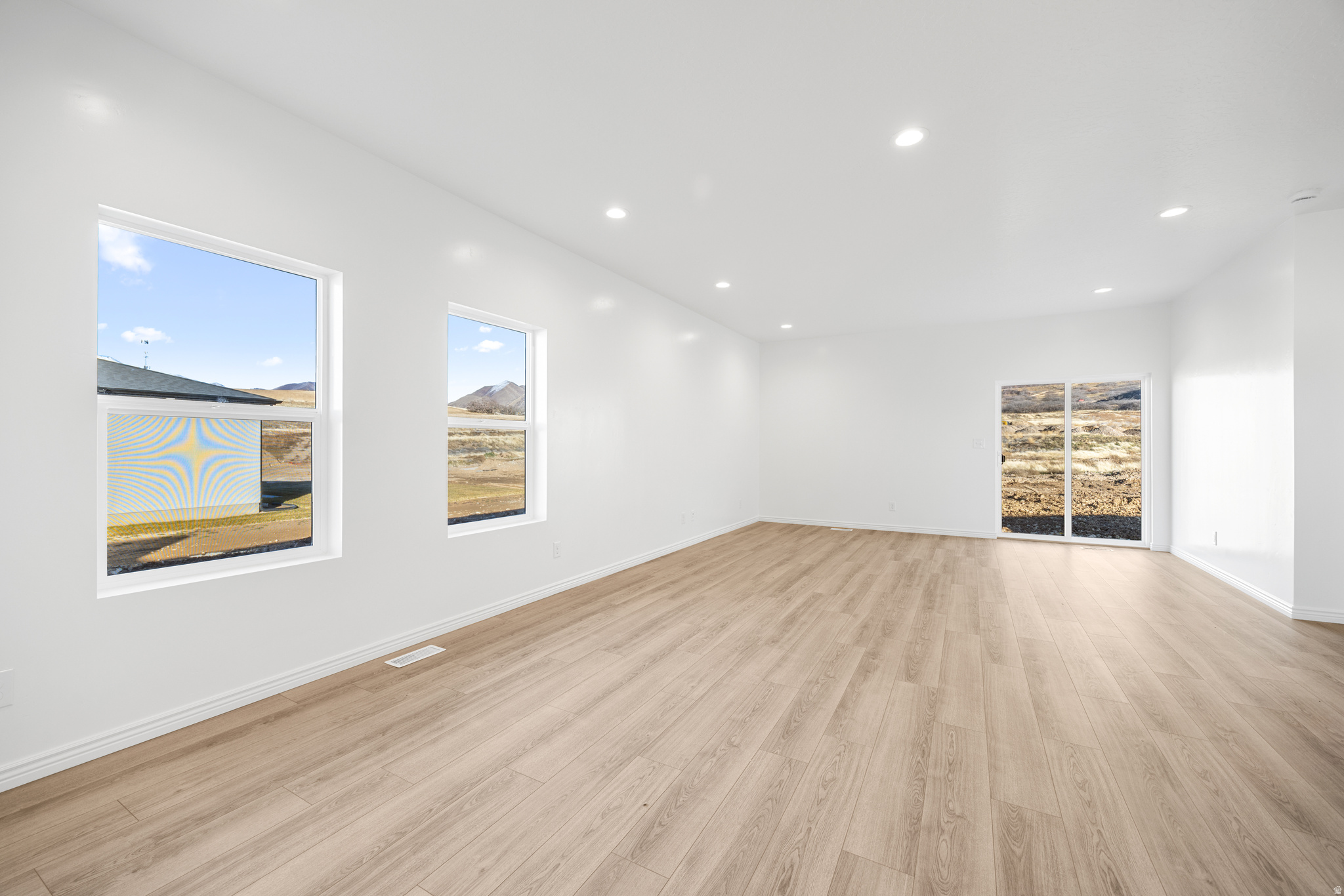 MAPLETON VILLAGE - Residential