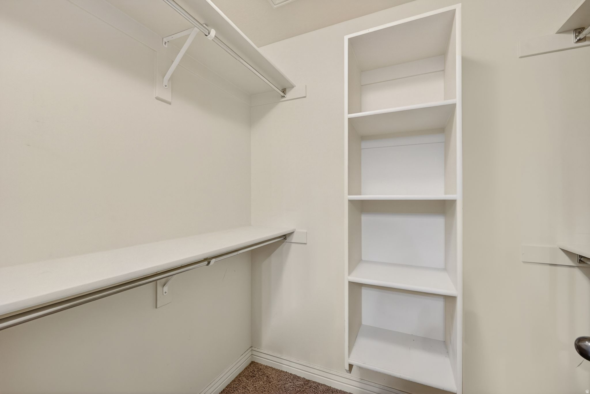 RIVERWALK - Residential