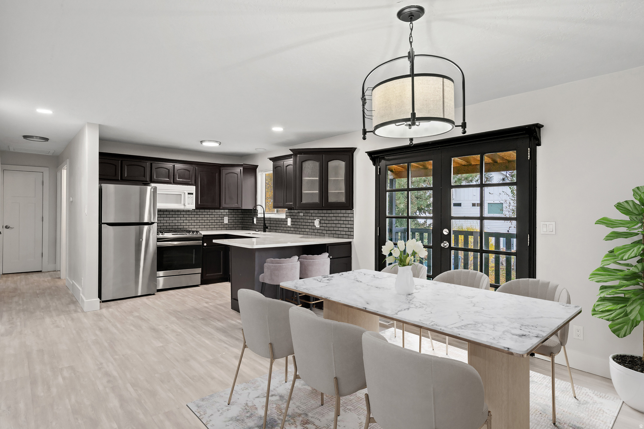 ROLLING HILLS ADDITI - Residential