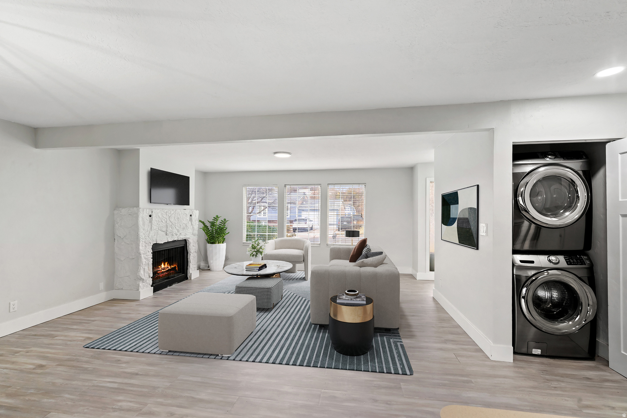 ROLLING HILLS ADDITI - Residential