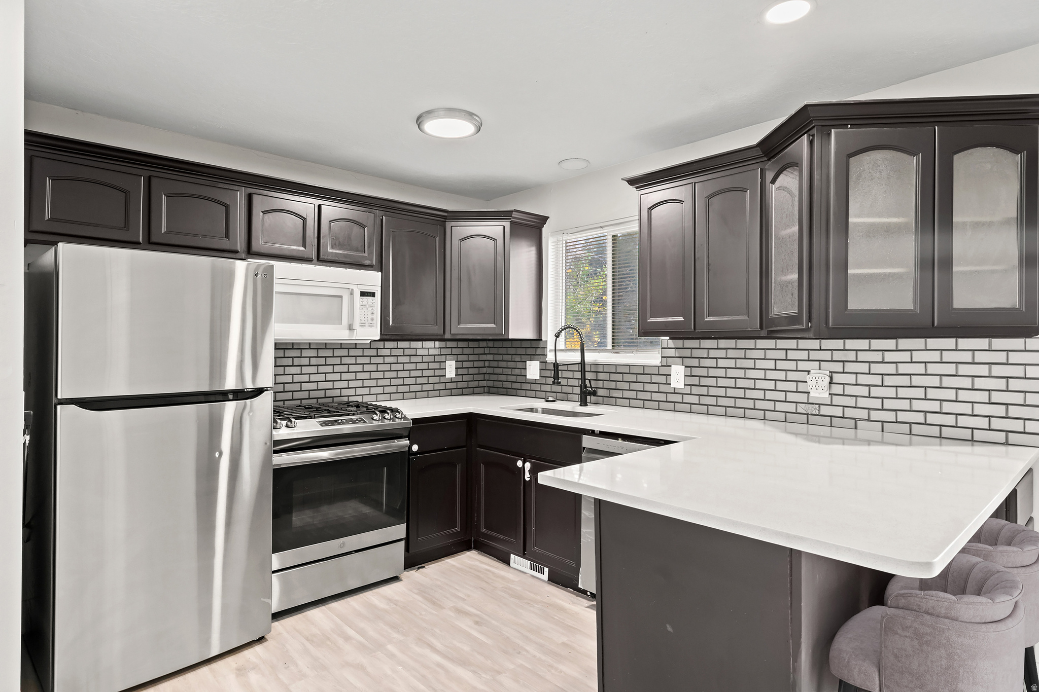 ROLLING HILLS ADDITI - Residential