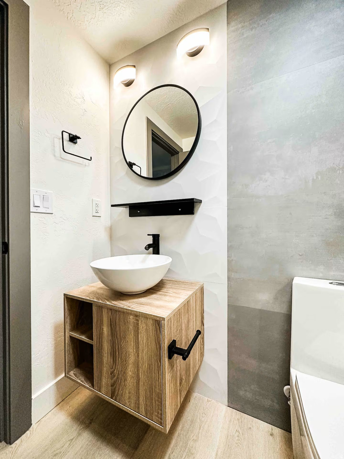 ROLLING HILLS ADDITI - Residential