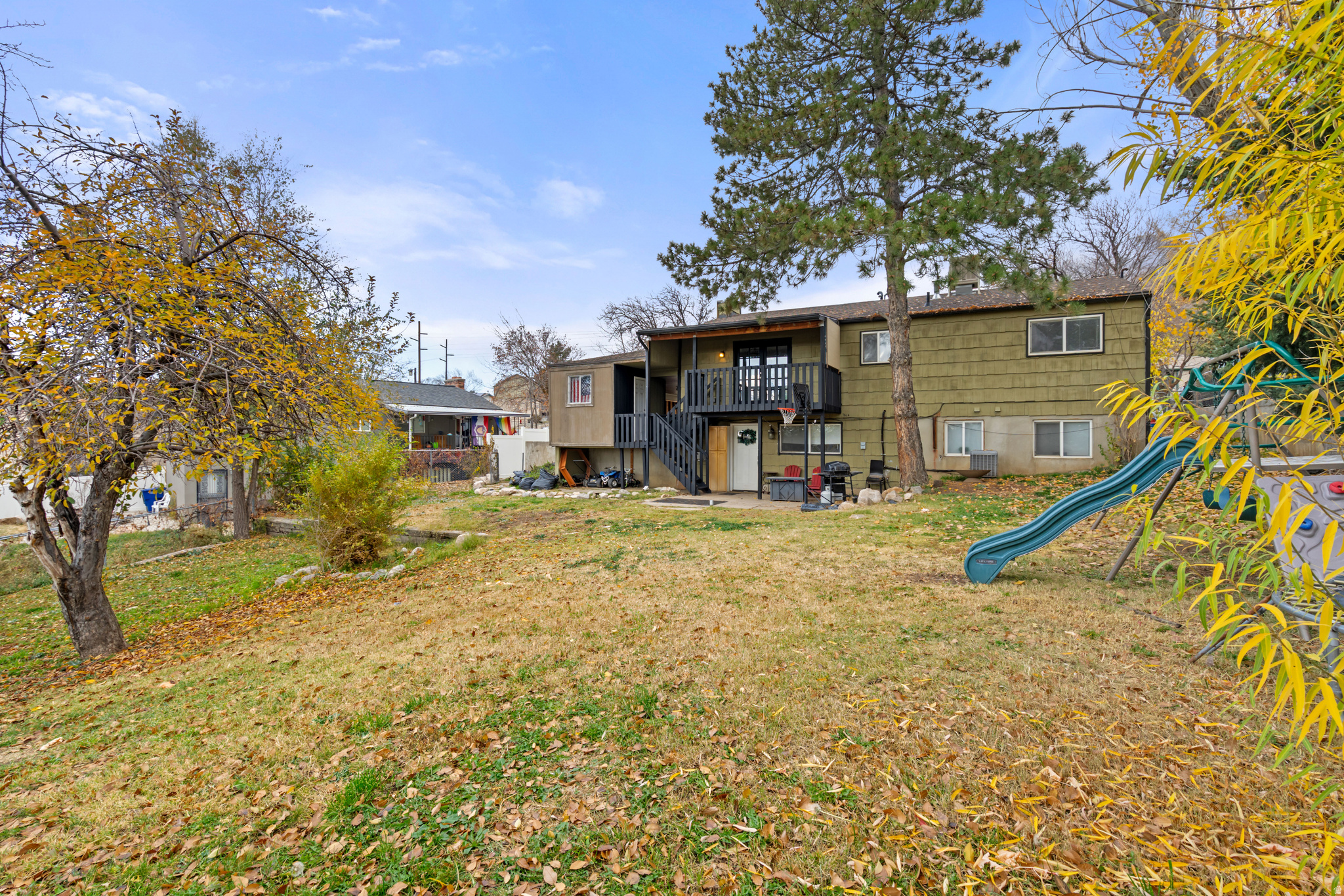 ROLLING HILLS ADDITI - Residential