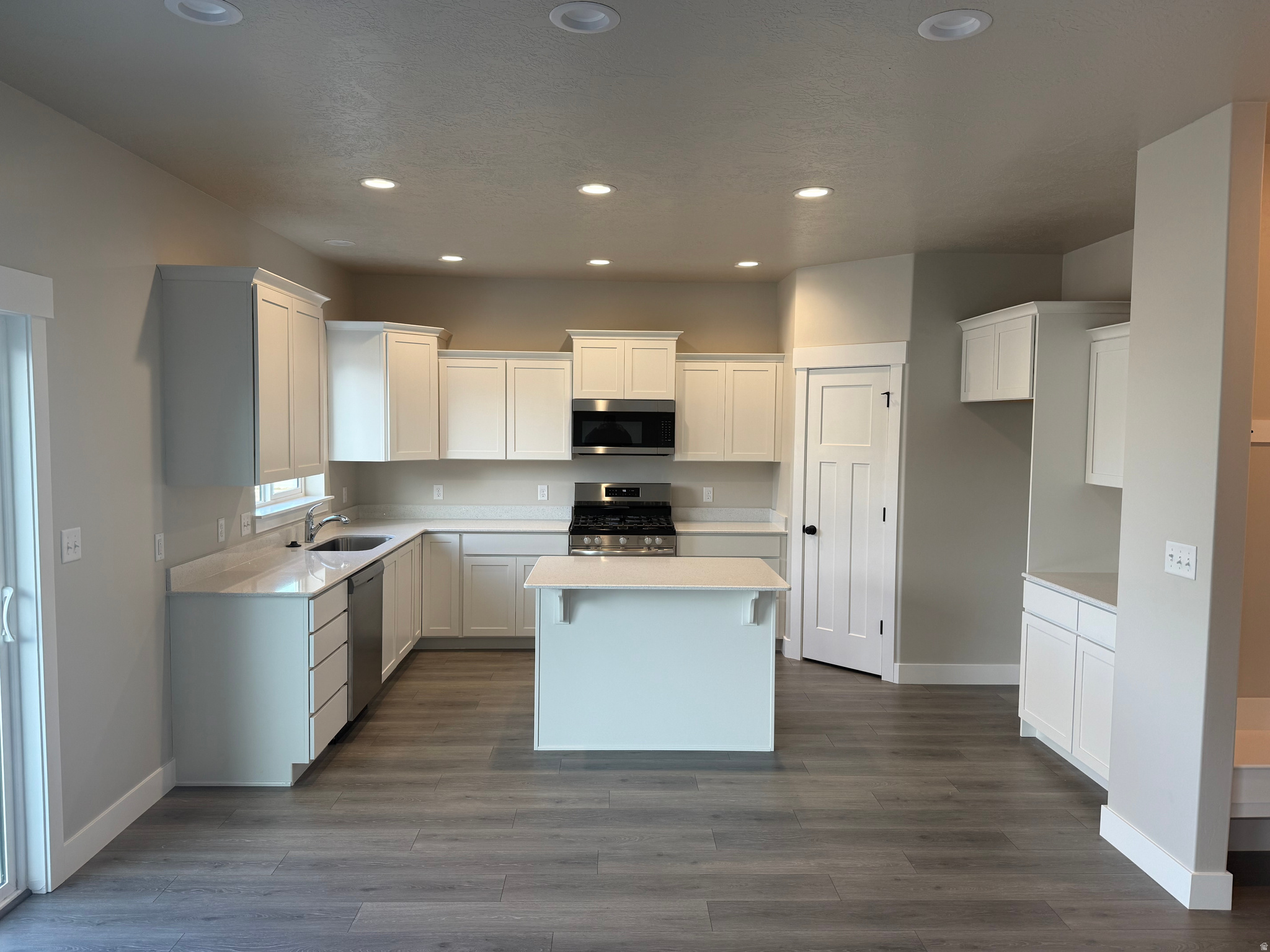 TIMBER RANCH - Residential