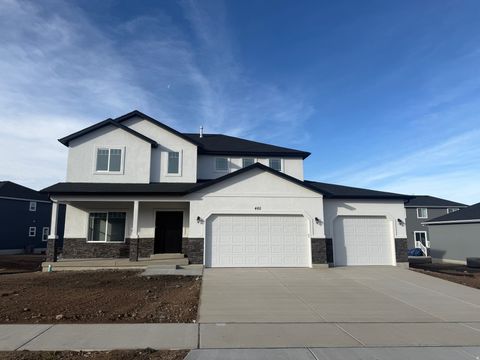 Photo of 465 N 500 E #LOT 4, Salem, UT 84653 (MLS # 2126641)