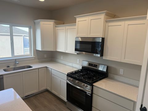 Tiny photo for 465 N 500 E #LOT 4, Salem, UT 84653 (MLS # 2126641)