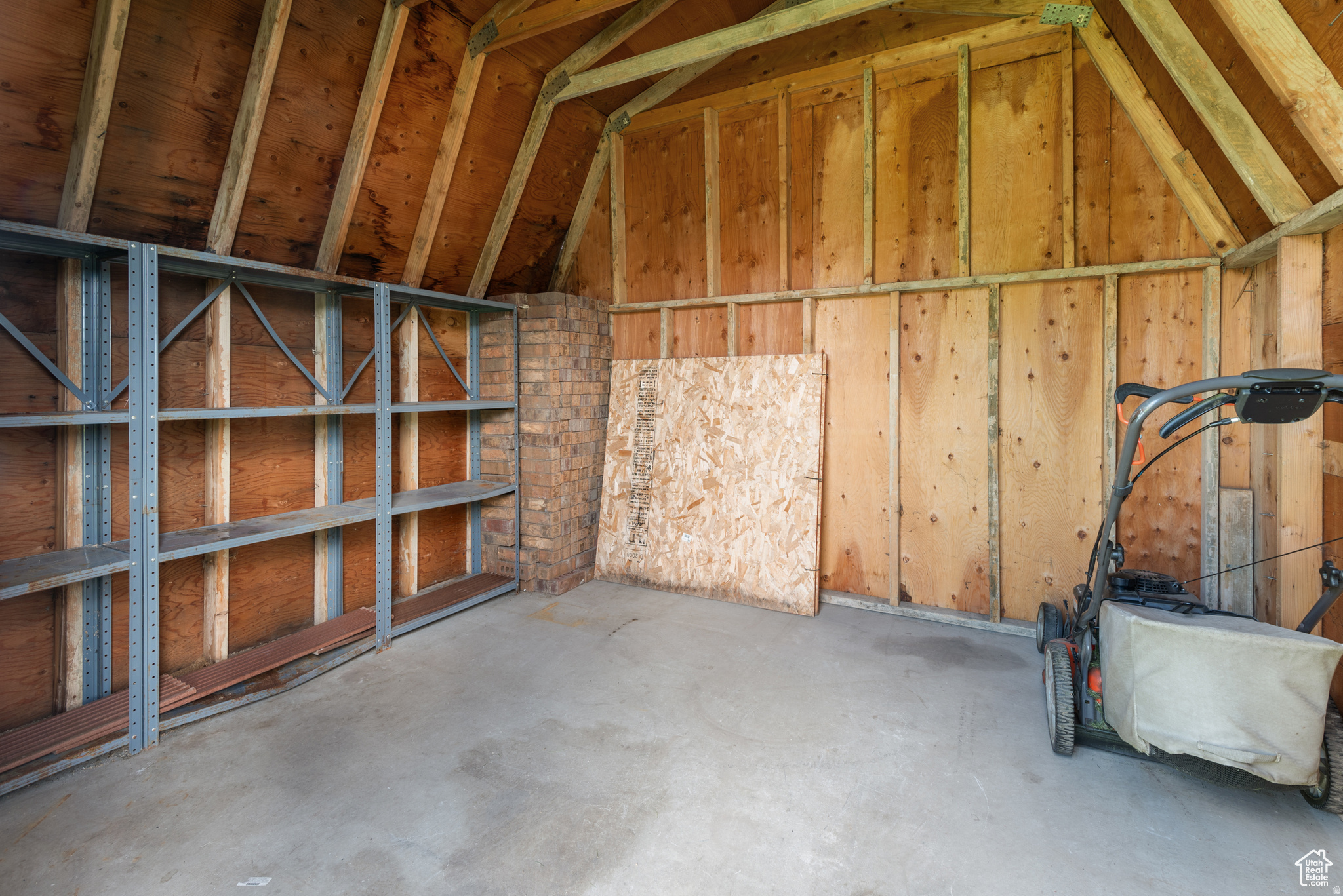 APPLEWOOD ESTATES - Residential