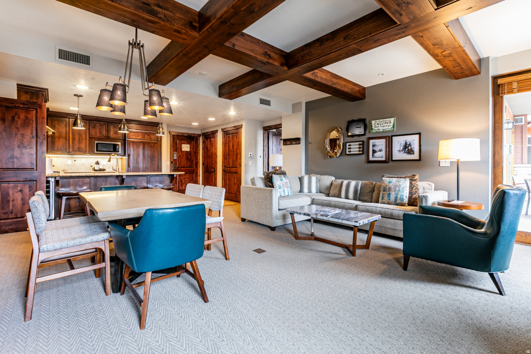 ESCALA LODGES CONDO - Residential