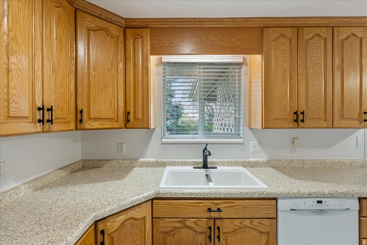 JORDAN VILLA - Residential