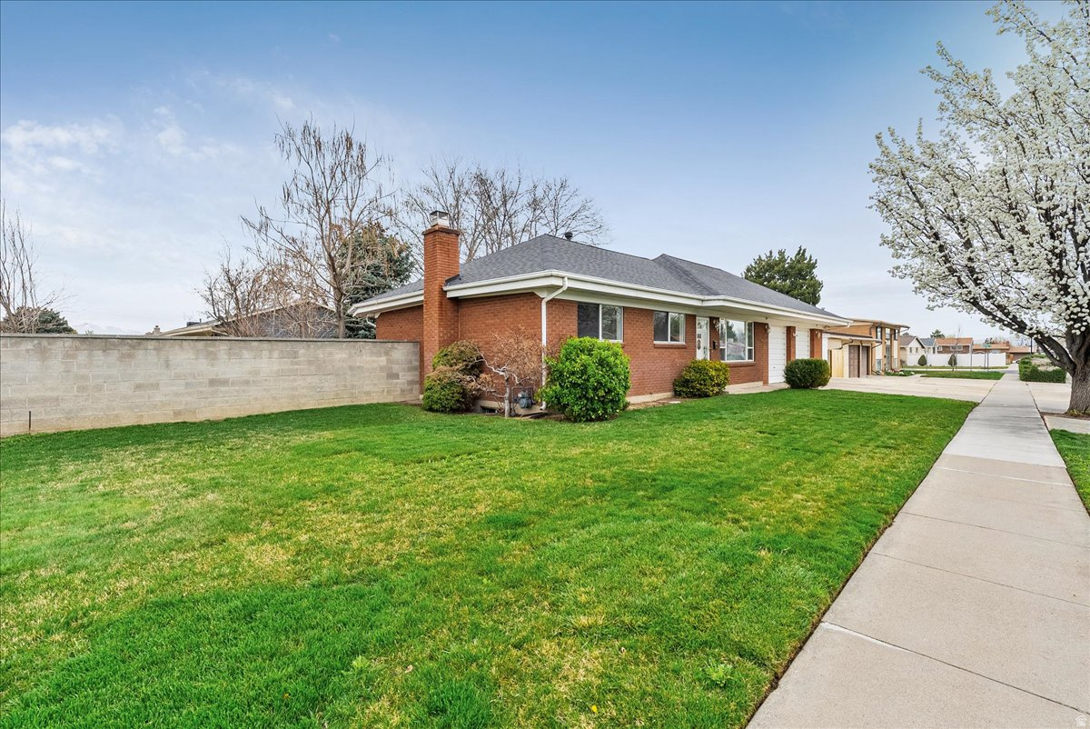 JORDAN VILLA - Residential