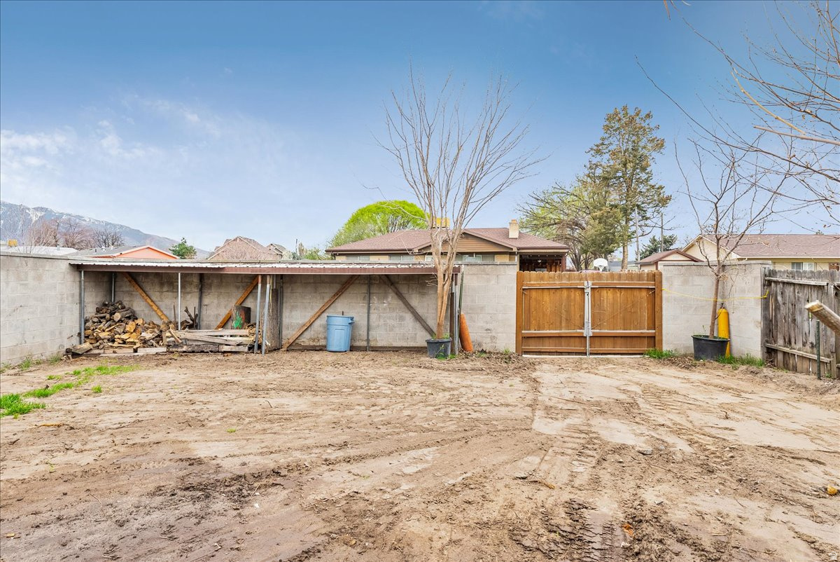 JORDAN VILLA - Residential