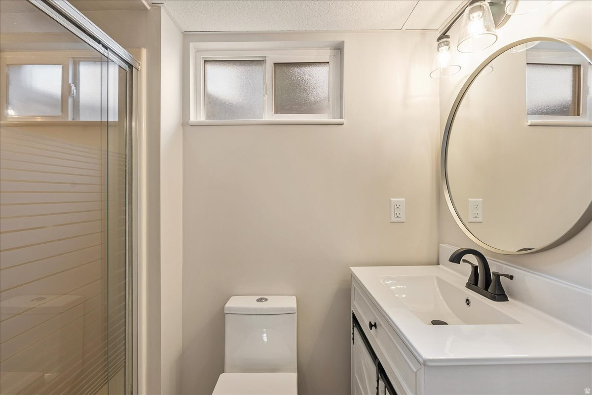 JORDAN VILLA - Residential