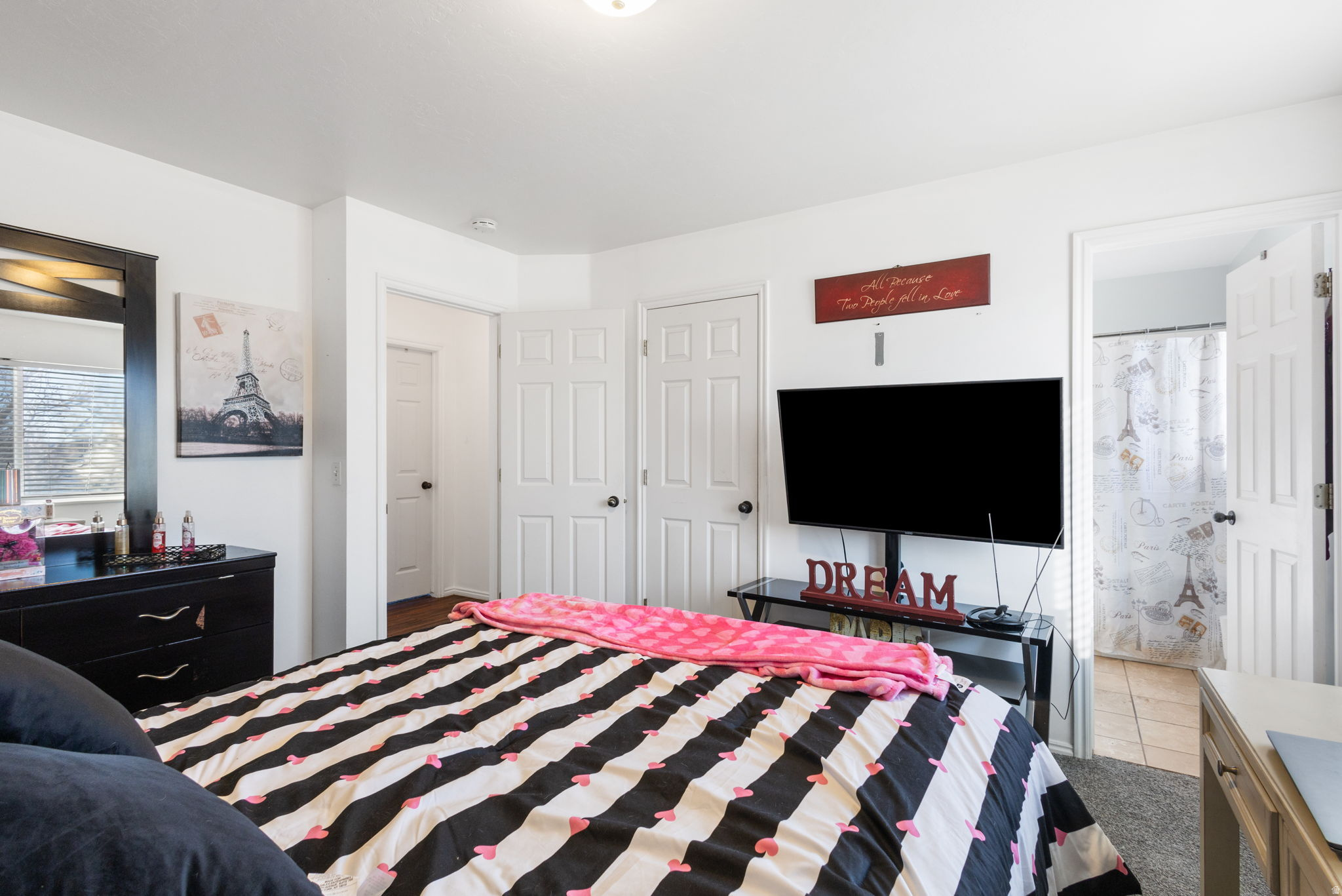 DIAMOND SUMMIT - Residential