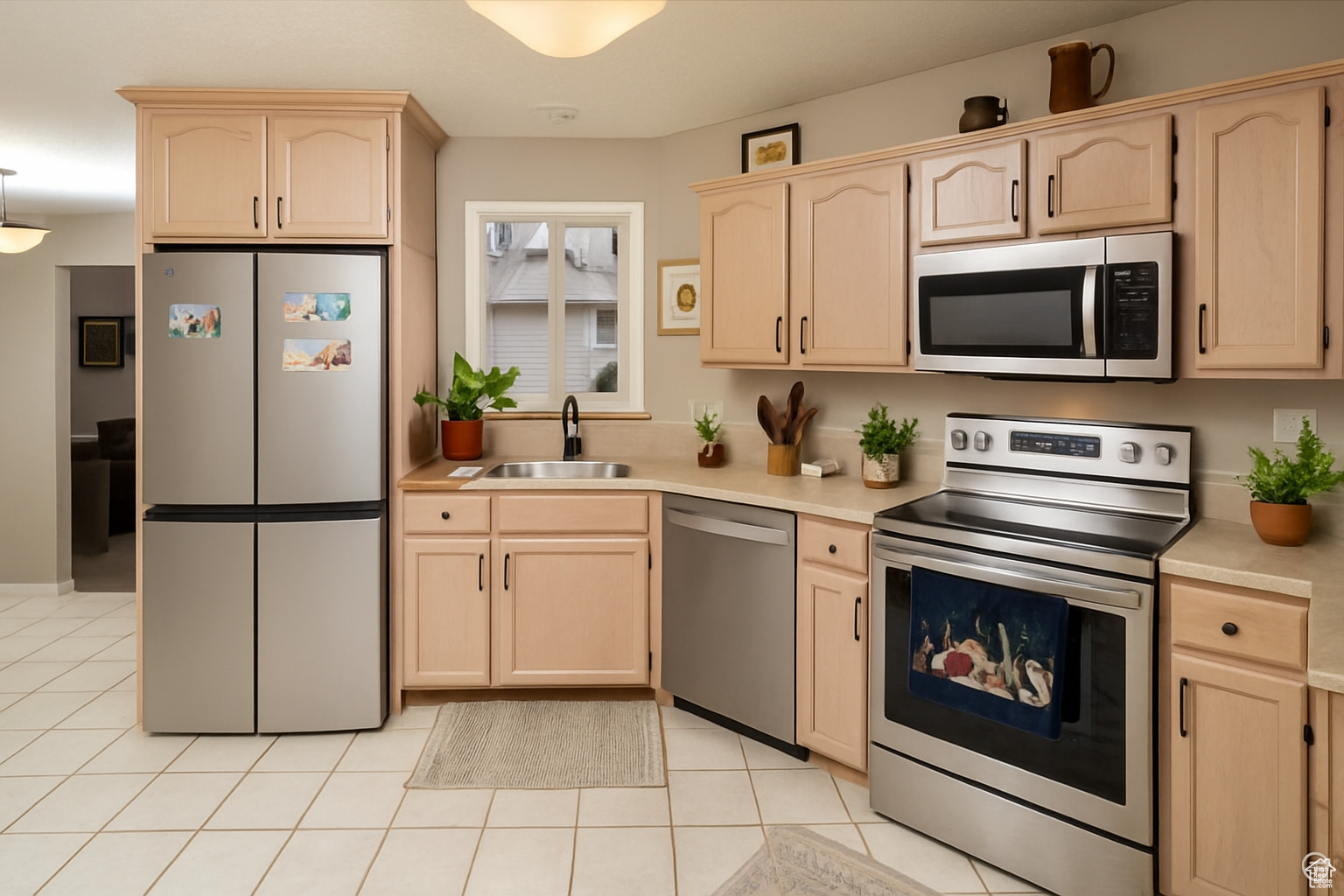 RIVER POINTE - Residential Income