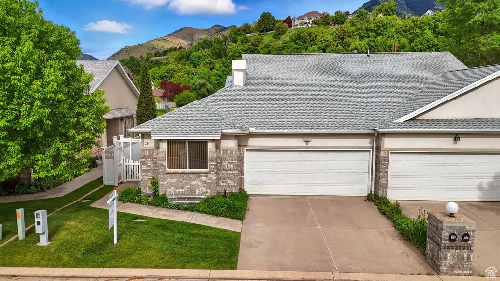 Photo of 28 N RIVER POINTE DR, Logan, UT 84321 (MLS # 2056751)