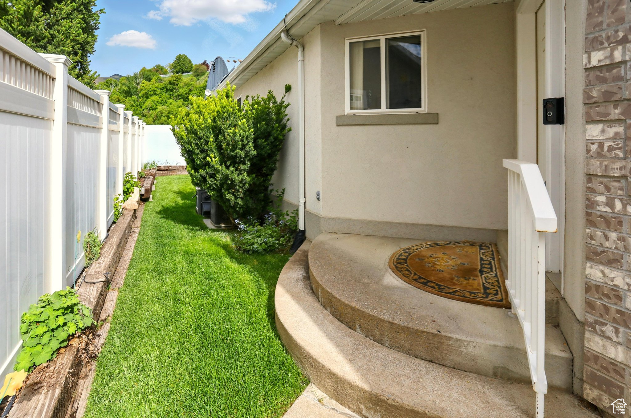 RIVER POINTE - Residential Income