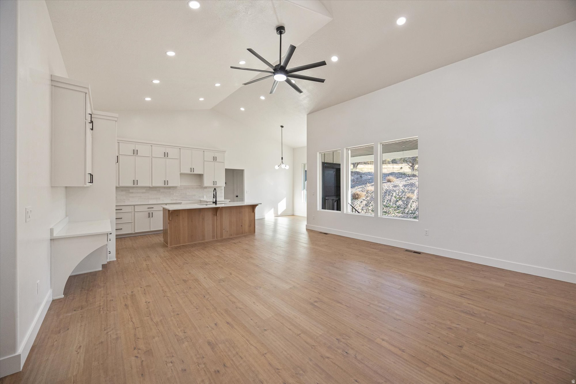 WINN RIDGE - Residential