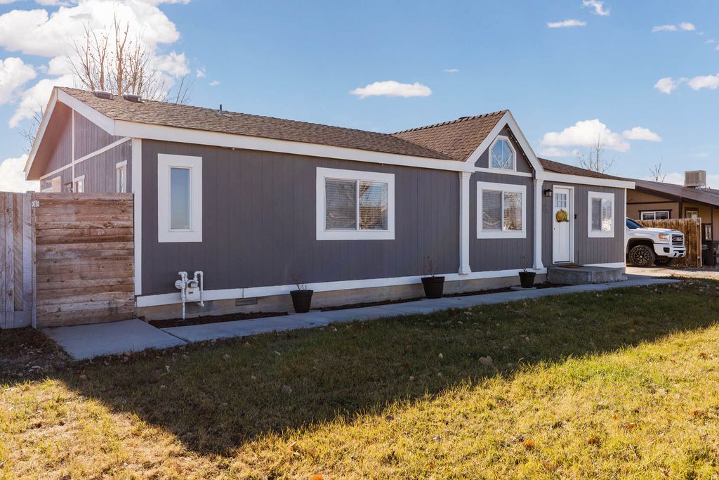 Photo of 130 E 470 N, Centerfield, UT 84622 (MLS # 2125247)