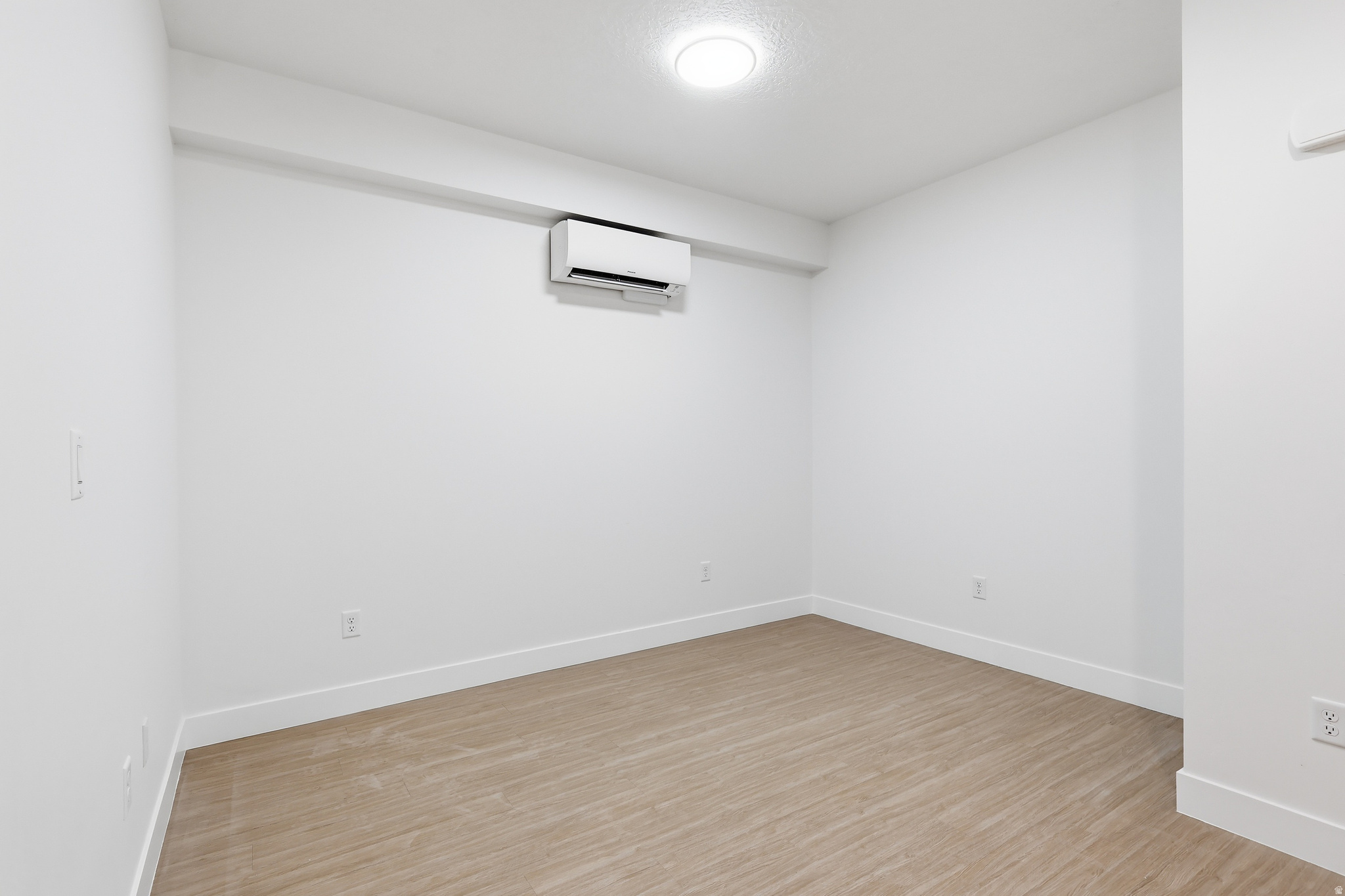 FALCON RIDGE CONDOMINIUM - Residential