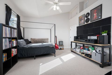 Tiny photo for 2057 S SOLANA CIR, Washington, UT 84780 (MLS # 2135527)