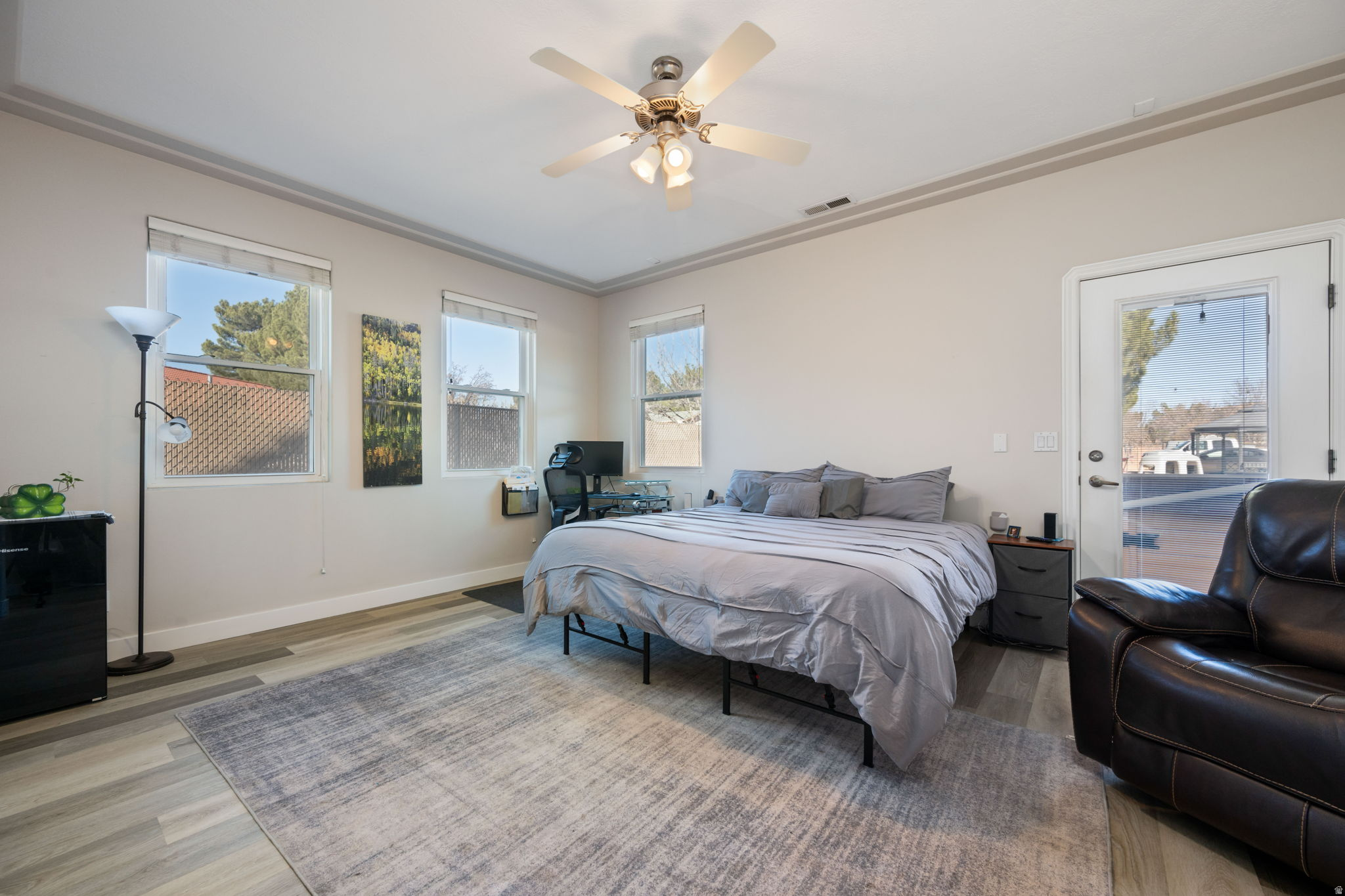 PINE VIEW EST 2 - Residential