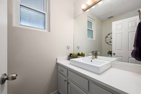 Tiny photo for 2057 S SOLANA CIR, Washington, UT 84780 (MLS # 2135527)