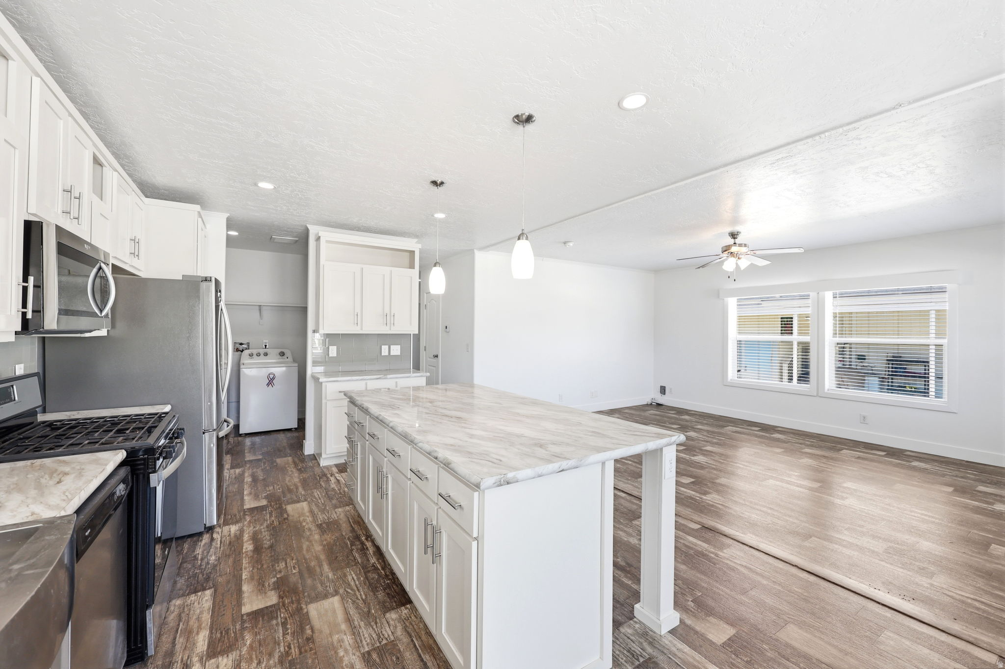 WINCHESTER ESTATES - Residential