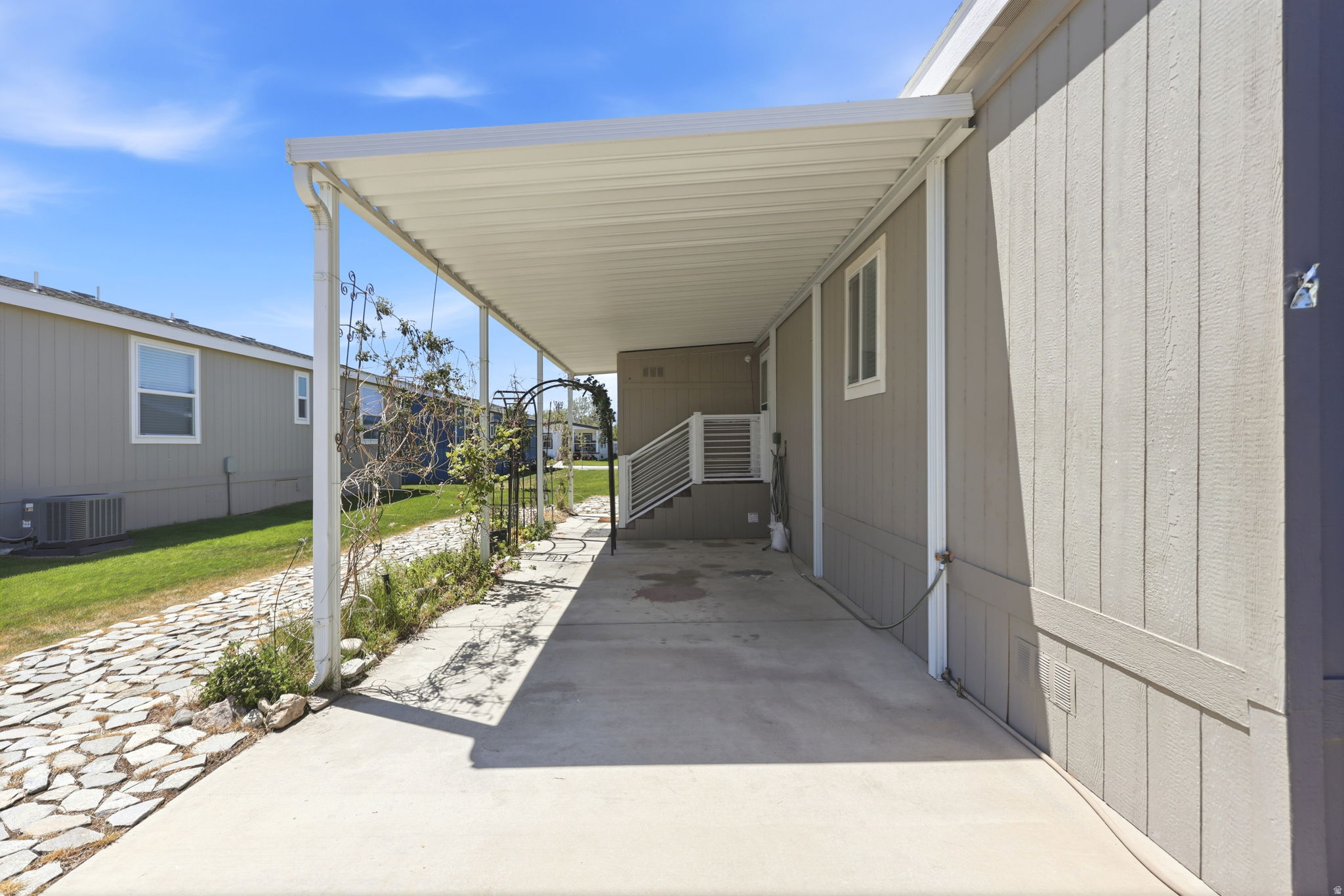 WINCHESTER ESTATES - Residential