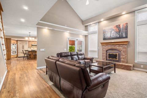 Tiny photo for 63 W 1750 N, Centerville, UT 84014 (MLS # 2147591)