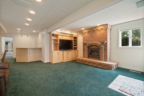 Tiny photo for 63 W 1750 N, Centerville, UT 84014 (MLS # 2147591)