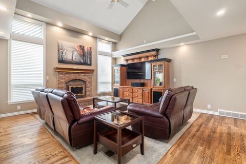 Tiny photo for 63 W 1750 N, Centerville, UT 84014 (MLS # 2147591)