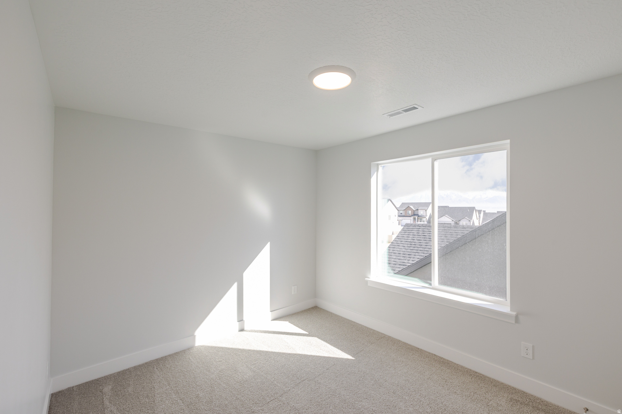 RIDGEHORNE - Residential