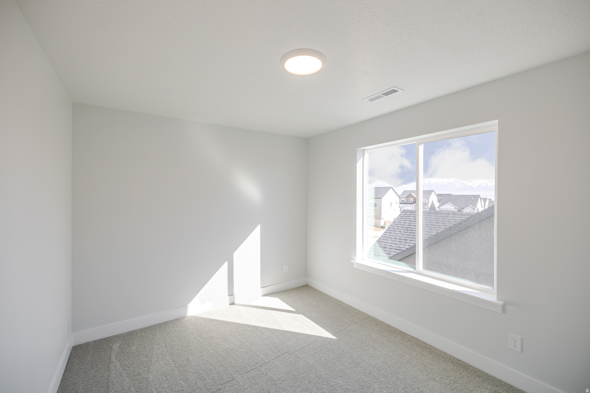 RIDGEHORNE - Residential