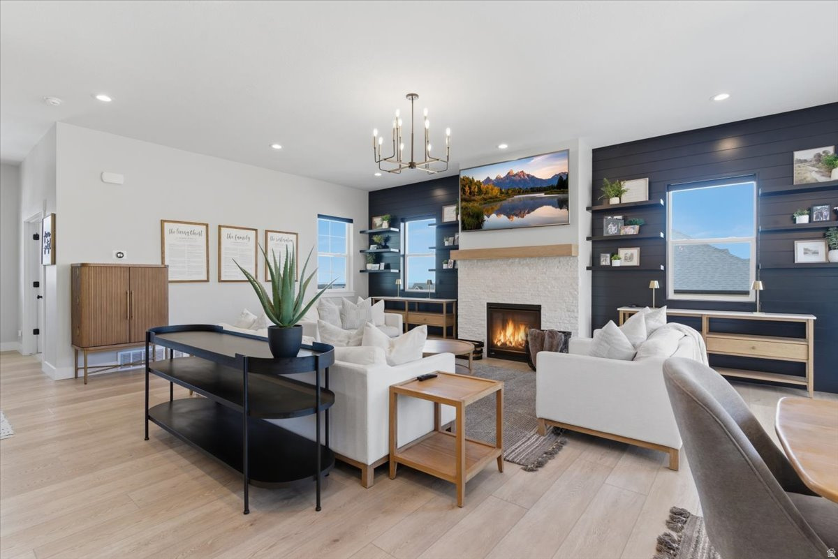 NORTHVIEW ESTATES - Residential